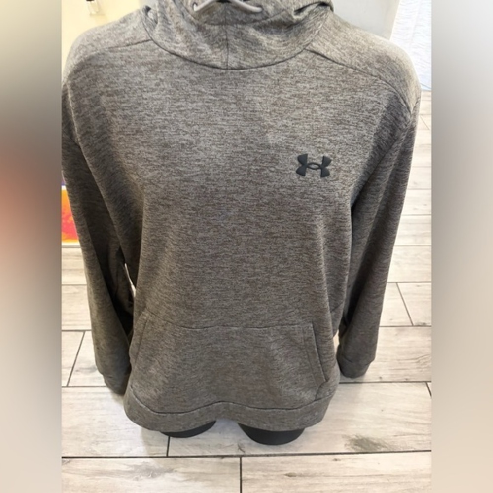 Men’s used size XL UA Grey pullover hoodie with pocket Under Armour